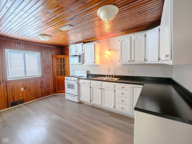 2518 Spring Street, New Castle, IN 47362