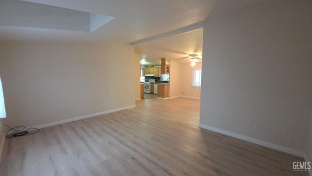 6601 Eucalyptus Drive 155, Bakersfield, CA 93306