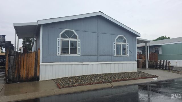 6601 Eucalyptus Drive 155, Bakersfield, CA 93306