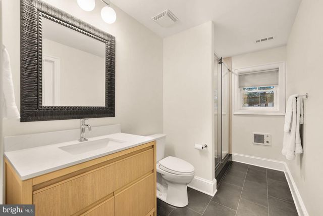 6512 RIDGE DR, Bethesda, MD 20816