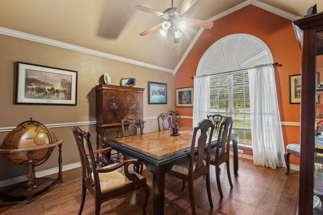 112 Knight Court, Springtown, TX 76082