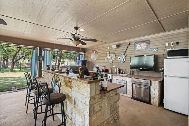 112 Knight Court, Springtown, TX 76082