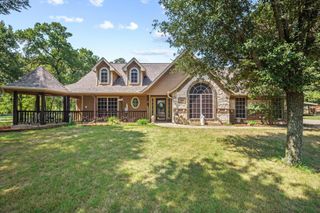 112 Knight Court, Springtown, TX 76082