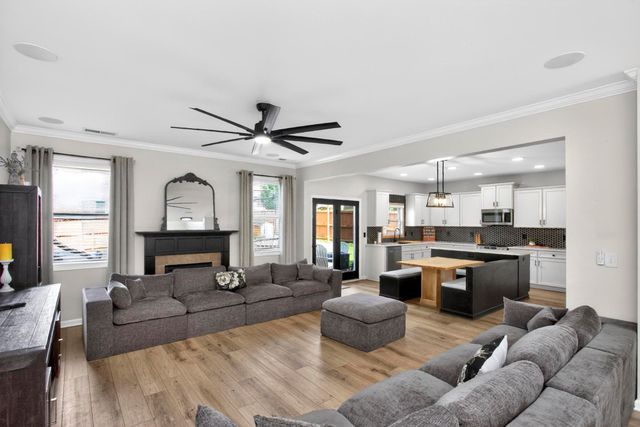 4000 Corey Ct, Spring Hill, TN 37174