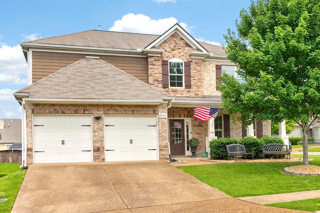4000 Corey Ct, Spring Hill, TN 37174