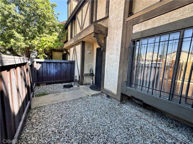 14924 Nordhoff 3, North Hills, CA 91343