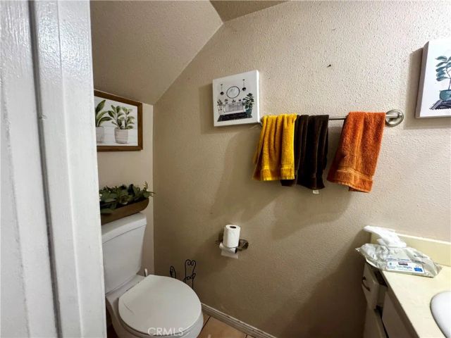 14924 Nordhoff 3, North Hills, CA 91343