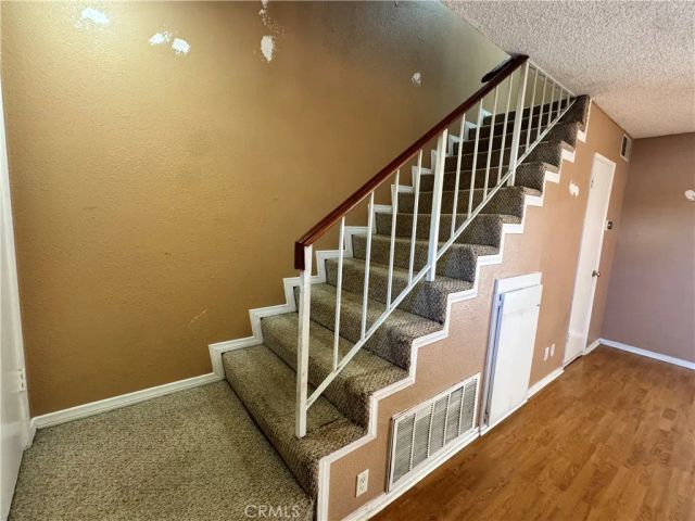 14924 Nordhoff 3, North Hills, CA 91343