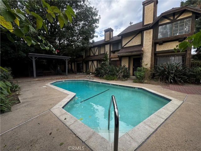 14924 Nordhoff 3, North Hills, CA 91343