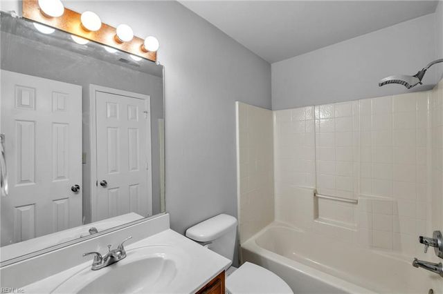 739 Creekside CRES, Chesapeake, VA 23320