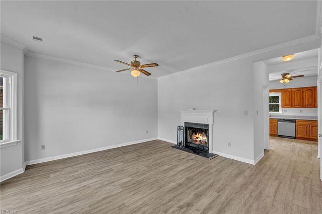 739 Creekside CRES, Chesapeake, VA 23320