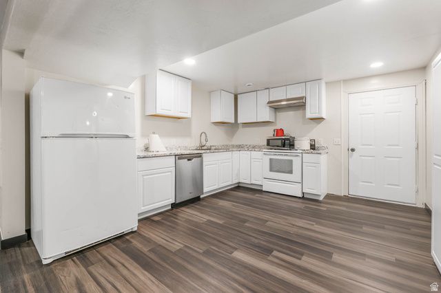 403 S WORTHINGTON ST, Grantsville, UT 84029