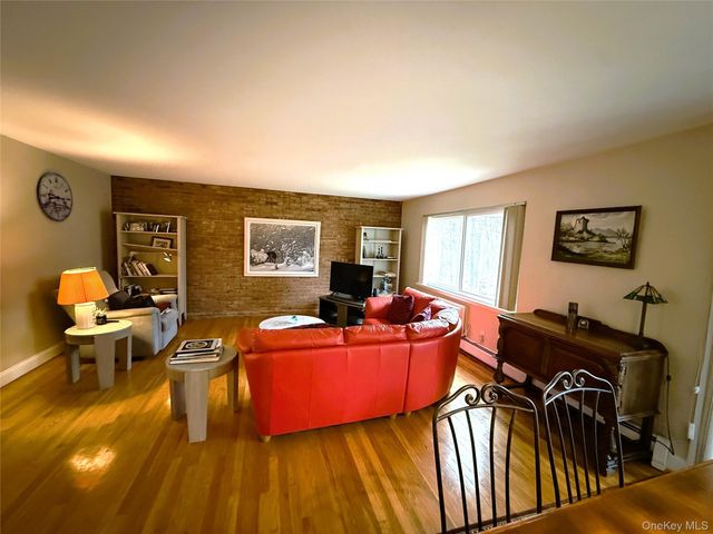 11 Barnett Drive 2, Monroe, NY 10950