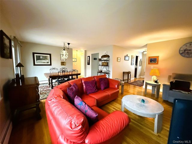 11 Barnett Drive 2, Monroe, NY 10950