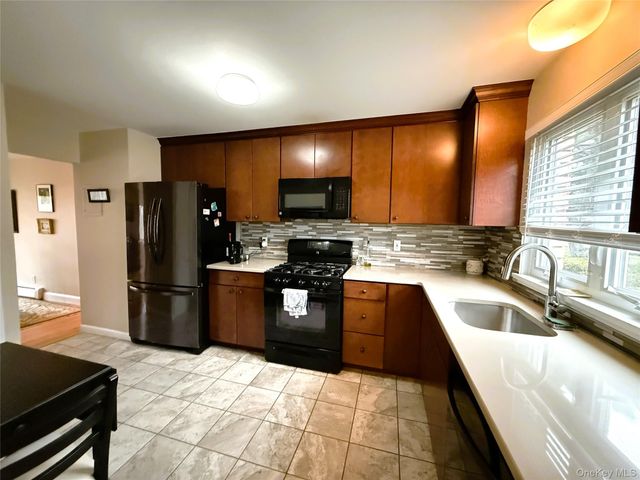 11 Barnett Drive 2, Monroe, NY 10950