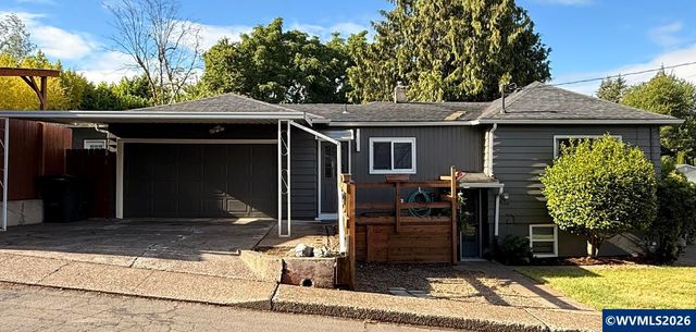 2550 Summer St SE, Salem, OR 97302