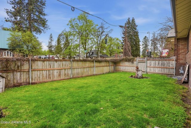 2423 S Grand Blvd, Spokane, WA 99203