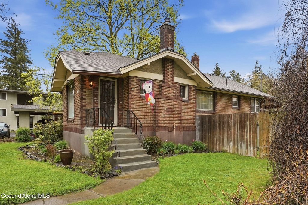 2423 S Grand Blvd, Spokane, WA 99203