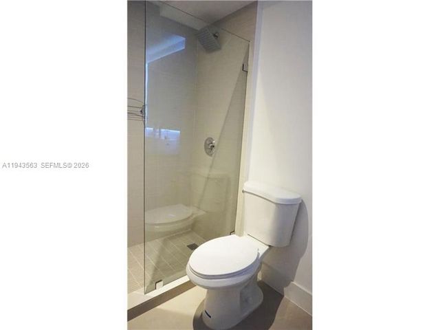 100 Lincoln Rd 420, Miami Beach, FL 33139