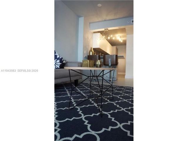 100 Lincoln Rd 420, Miami Beach, FL 33139