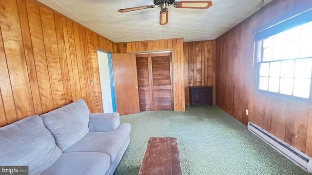 2203 HAMBROOKS BLVD, Cambridge, MD 21613