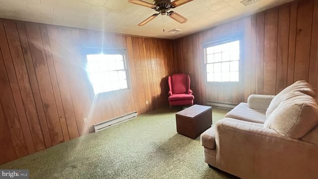 2203 HAMBROOKS BLVD, Cambridge, MD 21613