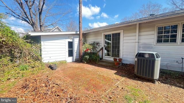 2203 HAMBROOKS BLVD, Cambridge, MD 21613