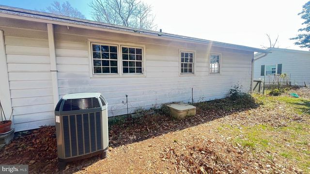 2203 HAMBROOKS BLVD, Cambridge, MD 21613