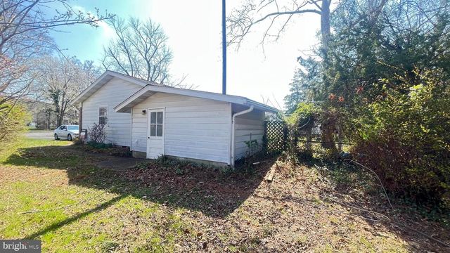 2203 HAMBROOKS BLVD, Cambridge, MD 21613