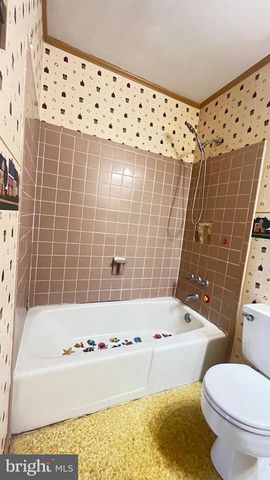 2203 HAMBROOKS BLVD, Cambridge, MD 21613