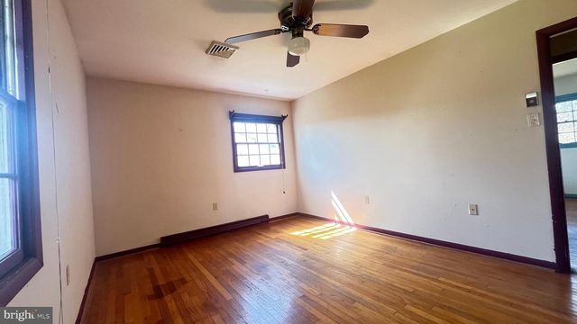 2203 HAMBROOKS BLVD, Cambridge, MD 21613