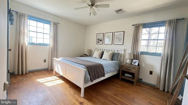 2203 HAMBROOKS BLVD, Cambridge, MD 21613