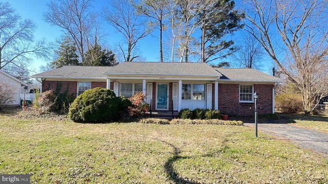 2203 HAMBROOKS BLVD, Cambridge, MD 21613