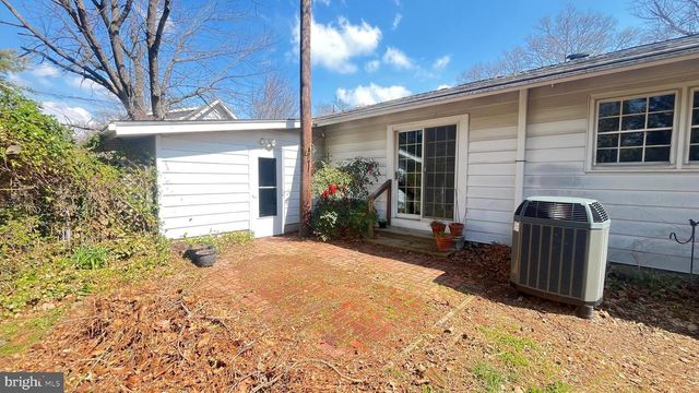 2203 HAMBROOKS BLVD, Cambridge, MD 21613