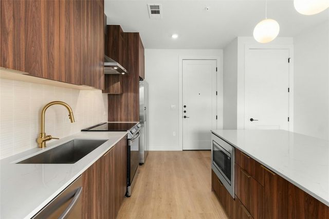 1701 Simond Ave 644, Austin, TX 78723