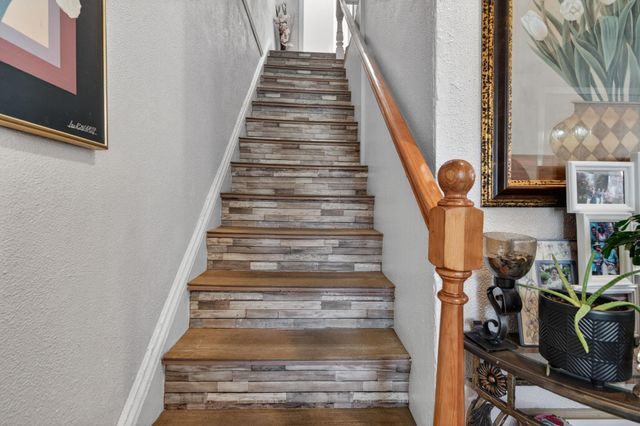 17 Academy Street, Rochester, NH 03867
