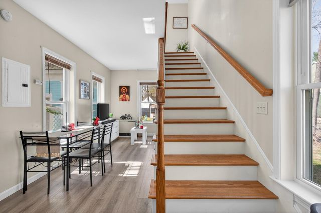 17 Academy Street, Rochester, NH 03867
