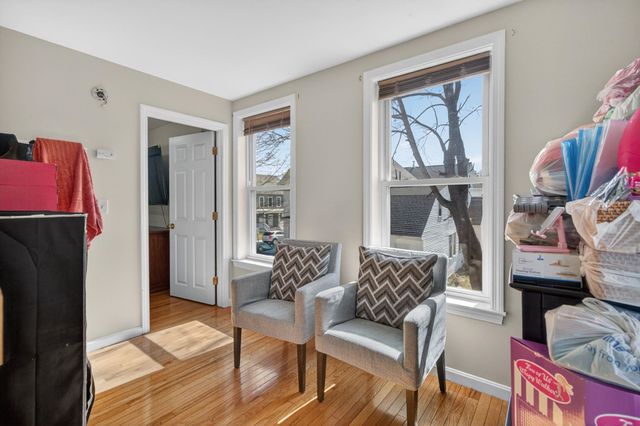 17 Academy Street, Rochester, NH 03867