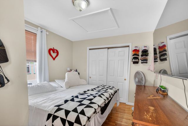 17 Academy Street, Rochester, NH 03867