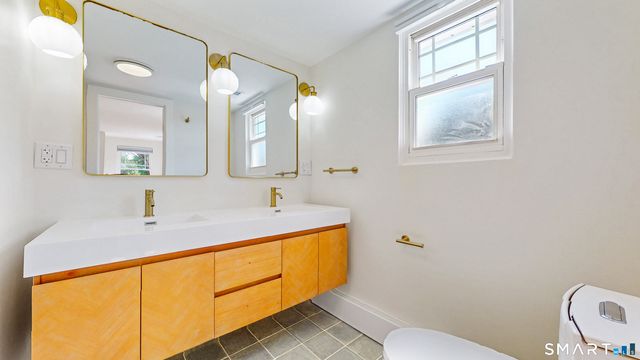 241 Cricket Knoll, Wethersfield, CT 06109