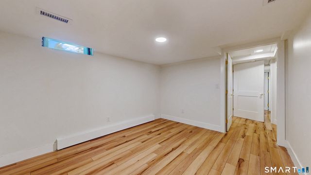 241 Cricket Knoll, Wethersfield, CT 06109