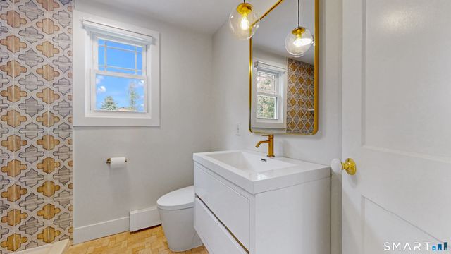241 Cricket Knoll, Wethersfield, CT 06109