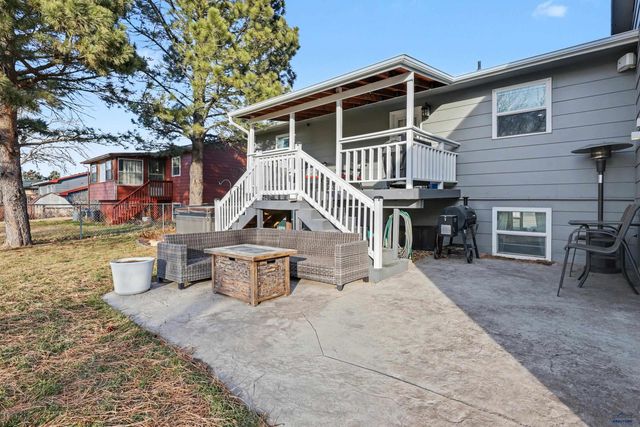 4425 DOLPHIN LN, Rapid City, SD 57701