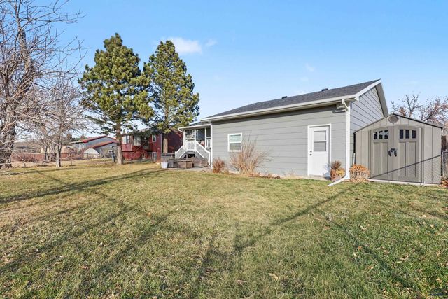 4425 DOLPHIN LN, Rapid City, SD 57701