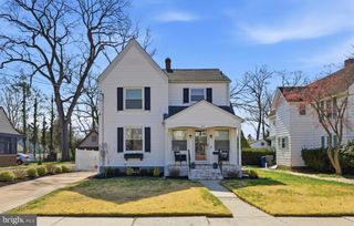 212 GRAPE ST, Hammonton, NJ 08037