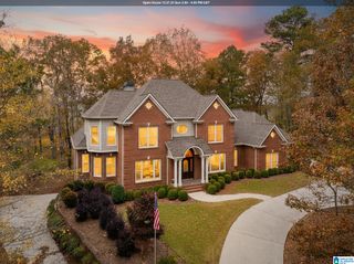 5605 RIDGEVIEW DRIVE, Trussville, AL 35173