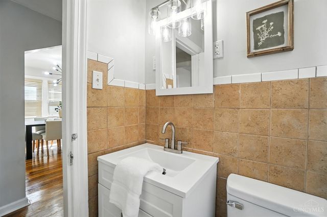 7025 Palmetto Street, Cincinnati, OH 45227