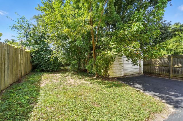 7025 Palmetto Street, Cincinnati, OH 45227