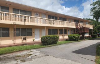 280 SW 11th Ave 5, Hallandale Beach, FL 33009