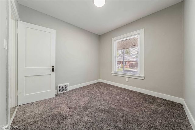 1462 E 173rd Street, Cleveland, OH 44110